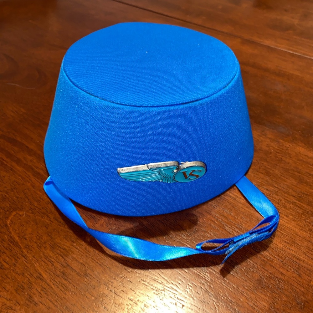 2007 victoria’s secret come fly with me flight attendant hat